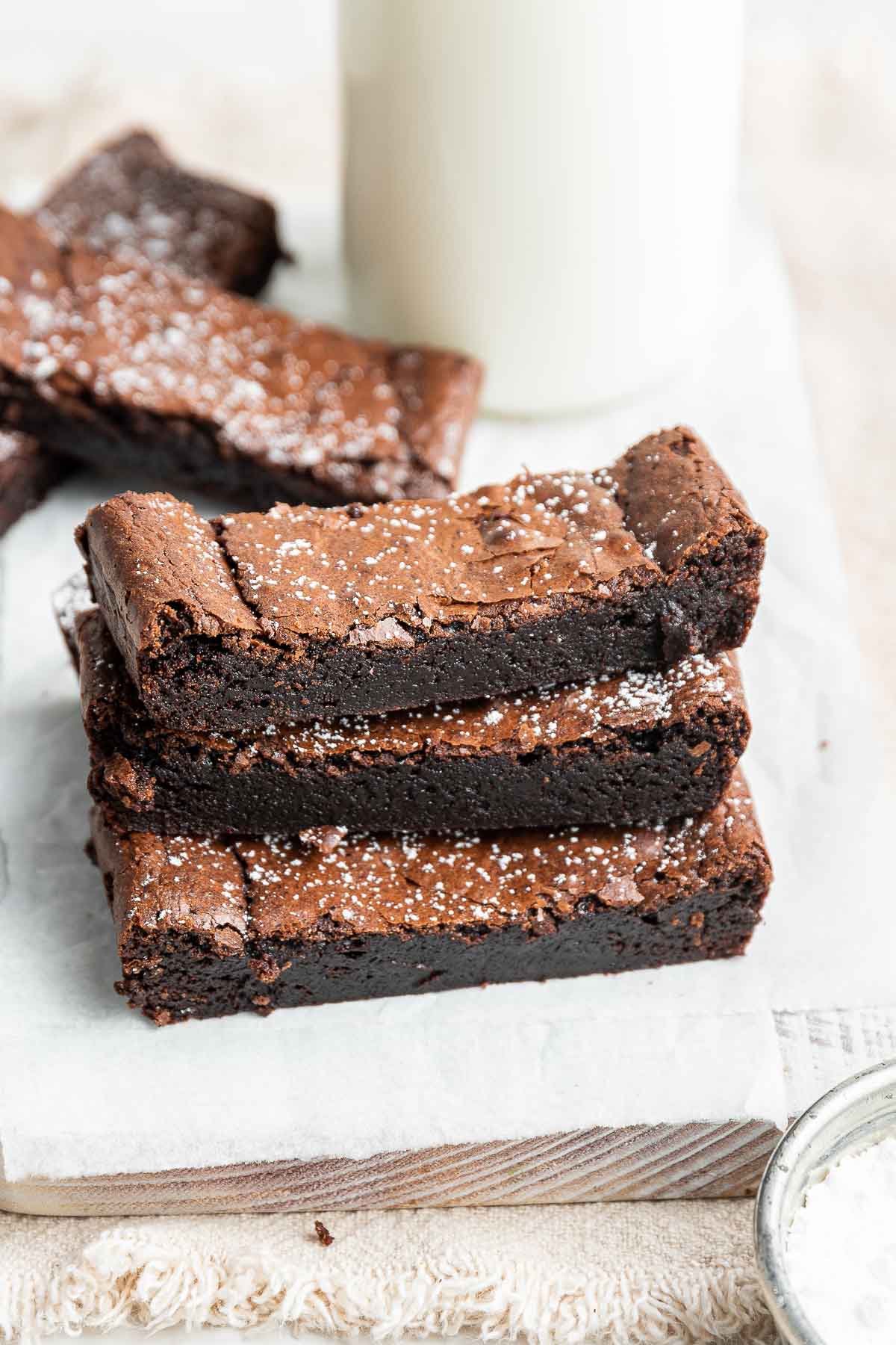 Quick & Easy Brownies Recipe - 1-Bowl Recipe!