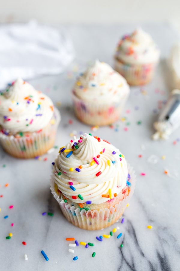 Birthday Cake Cupcakes with Sprinkles (small batch recipe) | Dessert ...