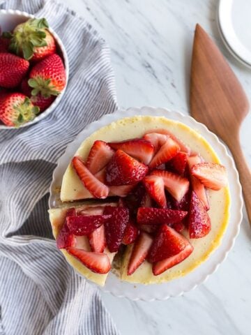 https://www.dessertfortwo.com/wp-content/uploads/2019/04/instant-pot-cheesecake-7-360x480.jpg