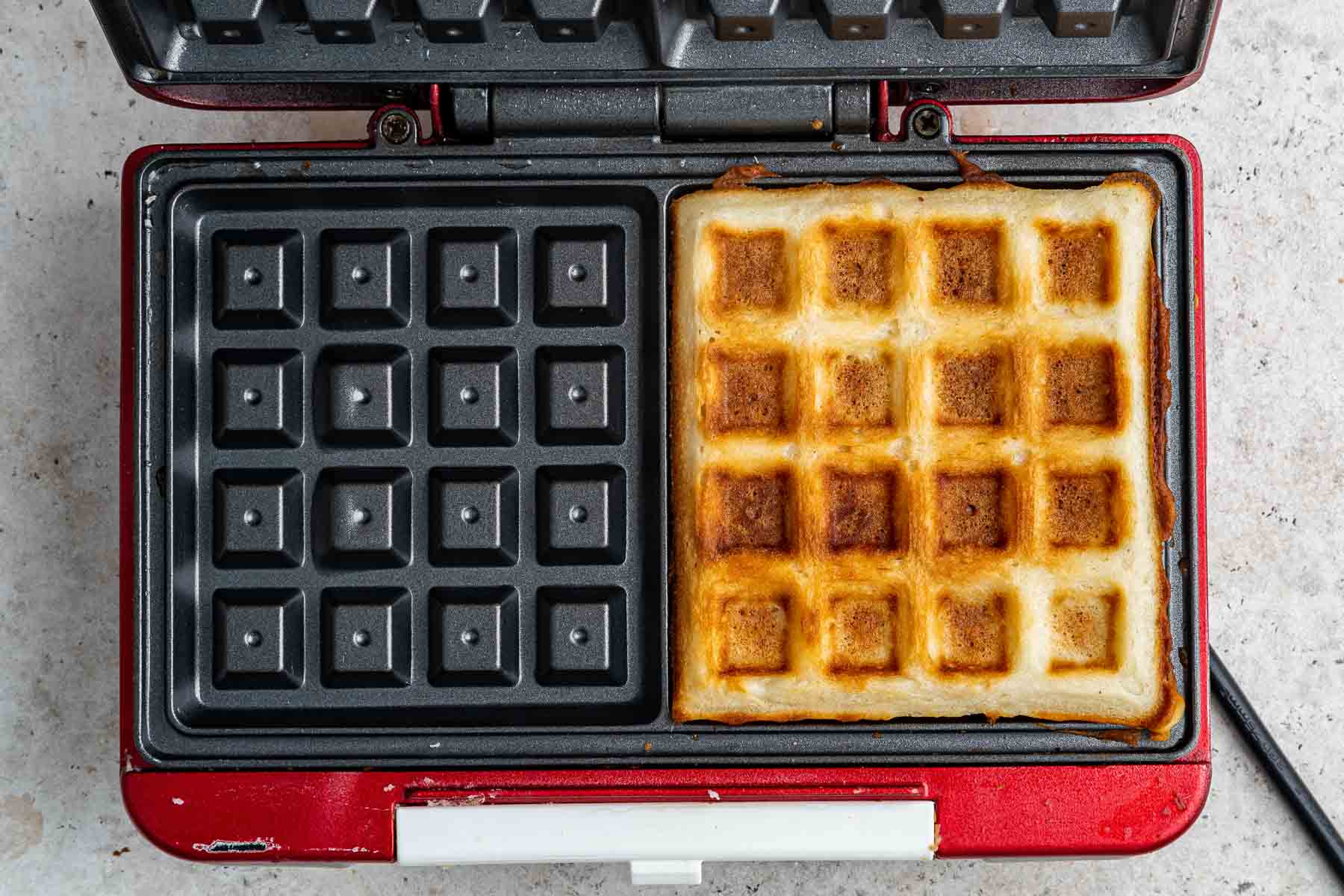 https://www.dessertfortwo.com/wp-content/uploads/2023/03/Waffles-for-One-2.jpg